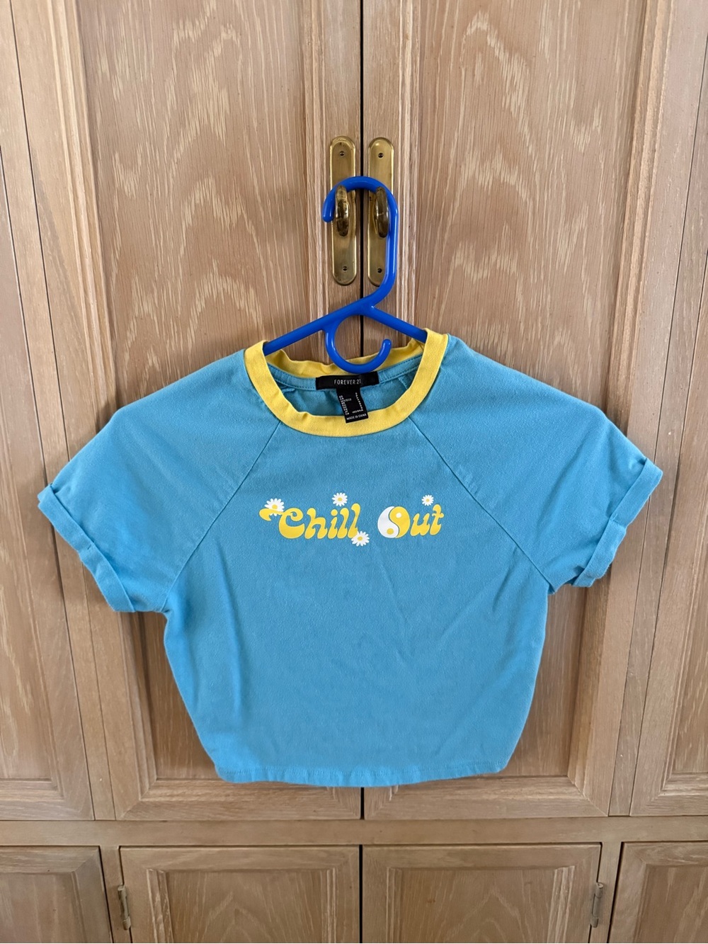 Forever 21 Tee with Yellow Collar and 'Chill Out' Graph.